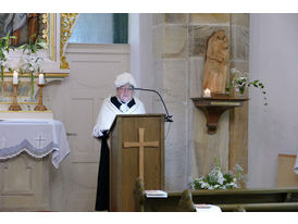 75 Jahre Wachsstockfest an der Weingartenkapelle in Naumburg (Foto: Karl-Franz Thiede)